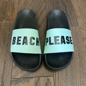 PINK Victoria's Secret Beach Please Sandals